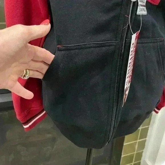 It’s Fun To Canadian Full Zip Hoodie Sweatshirt Women’s S/P New with tags . - Picture 6 of 6